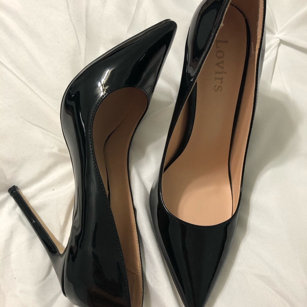 Lovirs black pumps